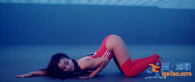 孝琳性感新曲《Dally》美臀大放送　挑逗翘臀游走19禁边缘...
