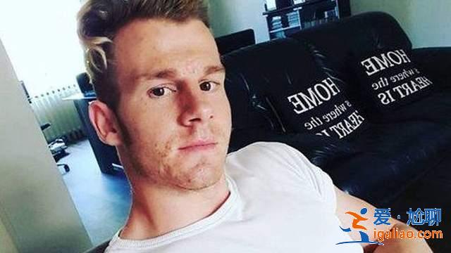 荷兰《25岁Rapper突然宣布下海》歌迷通通傻眼猫咪 荷兰《25岁Rapper突然宣布下海》歌迷通通傻眼猫咪