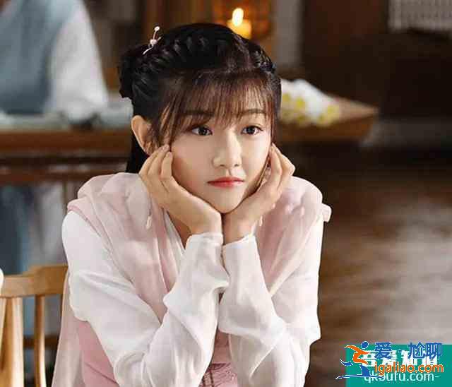 许凯《天舞纪》首播，网友：熬夜看了8集，女二比女主美多了？