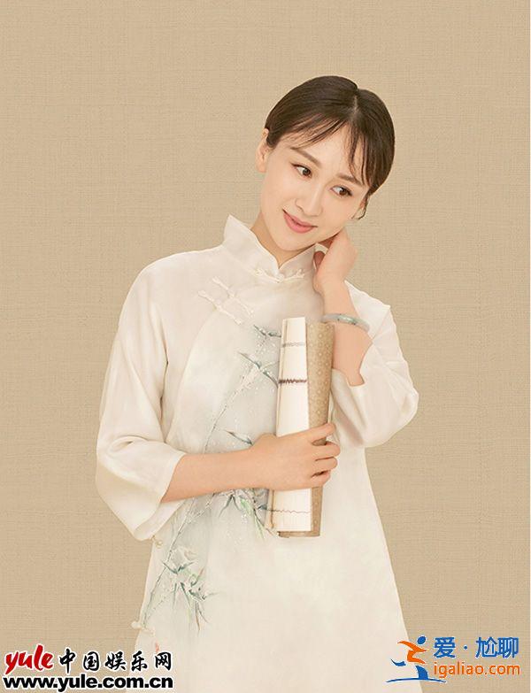 Angelababy练练孙俪刘诗诗开学之际回到民国做学生