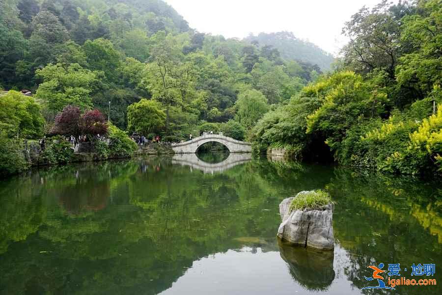 夏天去哪旅游凉快，夏天适合去哪玩，国内夏天适合去哪旅行？