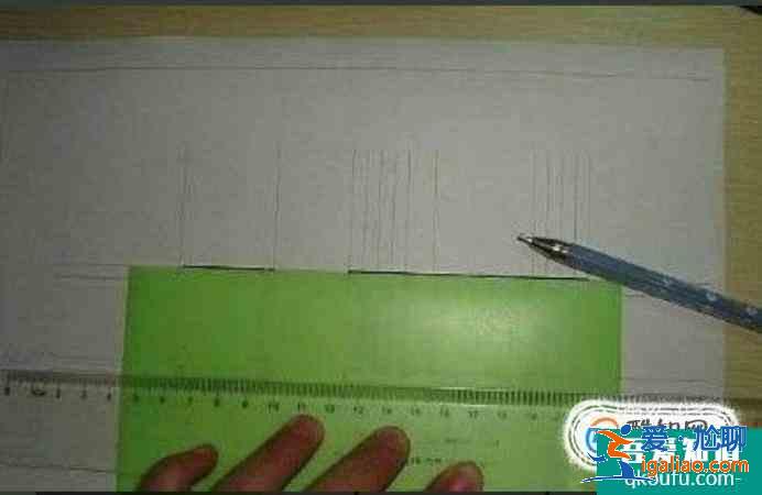 塑料瓶矿泉水瓶手工做小凳子？