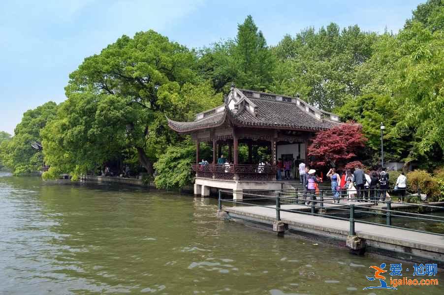 白堤步行怎么玩？白堤周边的这些景点要串在一起玩！？