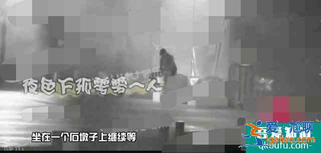 《以家人之名》路透：宋威龙谭松韵解锁新型亲吻方式，甜而不腻？