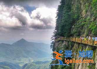 武功山：群山怀抱的天上草原？