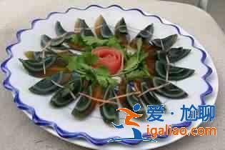 皮蛋应该怎样吃？？