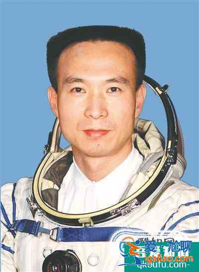 中国历届神州航天员？