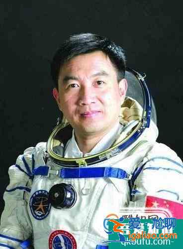 中国历届神州航天员？