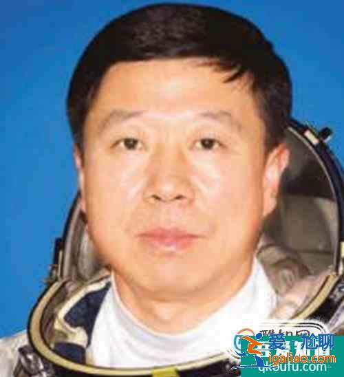 中国历届神州航天员？