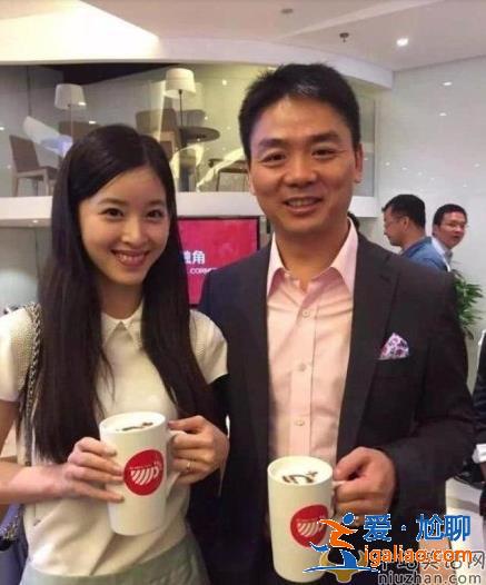 章泽天狂删微博表立场 网友调侃：绿茶妹妹好样的