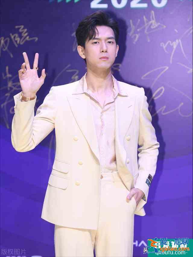 《河神2》开播，男主角由李现变成金世佳，豆瓣评论两极分化？