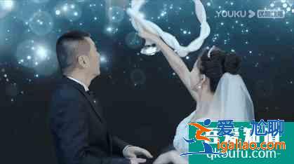 《爱我就别想太多》：年龄差20岁上演真挚“父女恋”？太辣眼？