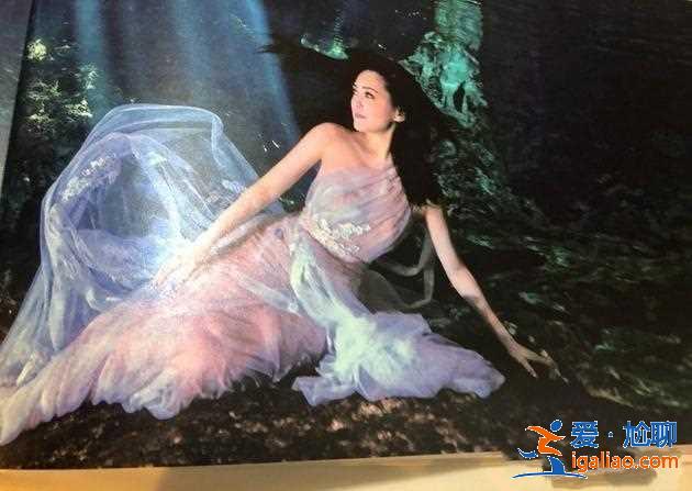 阿娇结婚结了一年 婚纱照曝光犹如水仙子 饮交杯酒同切蛋糕