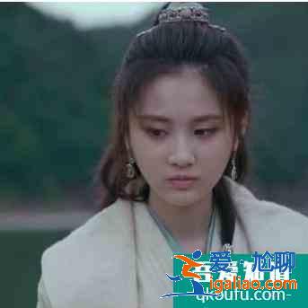 张慧雯难续谋女郎辉煌，资源断崖式下降，《暮白首》被群嘲？