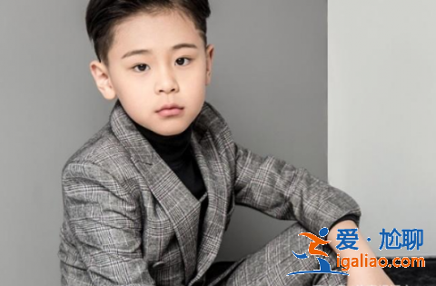 蔡国庆儿子长大了,妥妥时尚阳光型男,网友:太帅气了 蔡国庆儿子长大了,妥妥时尚阳光型男,网友:太帅气了