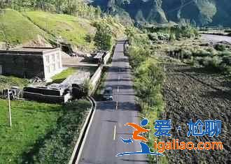 鲜为人知的处女地：四川康定荷花海？