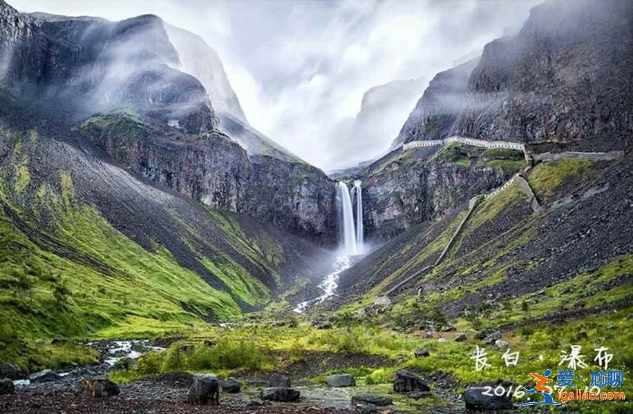 长白山北坡和西坡哪个好？哪个风景更美？？