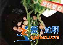 白米虾炒鸡毛菜怎么做？？