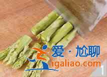芦笋炒海红怎么做？？