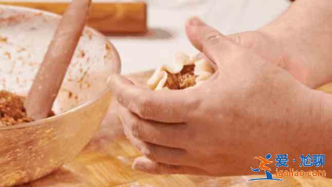 鲜肉月饼怎么怎么做？？