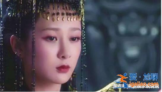 女明星戴珠子谁最美?杨紫真心美,杨幂有灵气,刘涛像顶吊灯 女明星戴珠子谁最美?杨紫真心美,杨幂有灵气,刘涛像顶吊灯