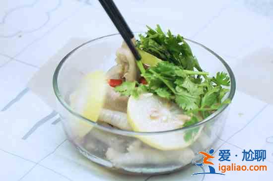 泡鸡爪的做法？