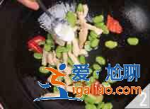 鸡柳炒蚕豆怎么做？？