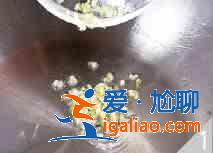 香干炒芹菜怎么做？？