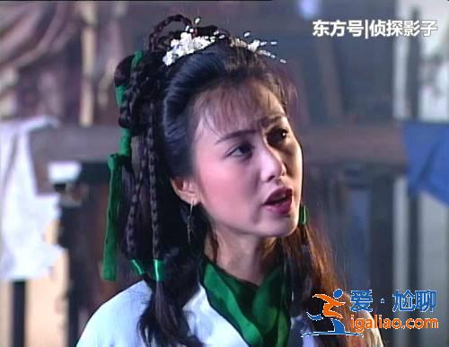 粉裙蔡少芬、绿裙朱茵、黄裙梁小冰，戴同一款发饰美得各有千秋
