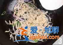 金针菇炒鸡丝怎么做？？