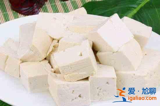 吃了豆腐可以喝牛奶吗？