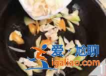 百合炒鸡片怎么做？？
