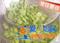 虾酱炒四季豆怎么做？？