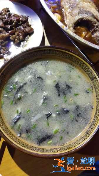 黄山特色美食有哪些，黄山有什么好吃的小吃，黄山特色小吃推荐？