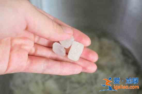 白萝卜梨水的煮水方法？