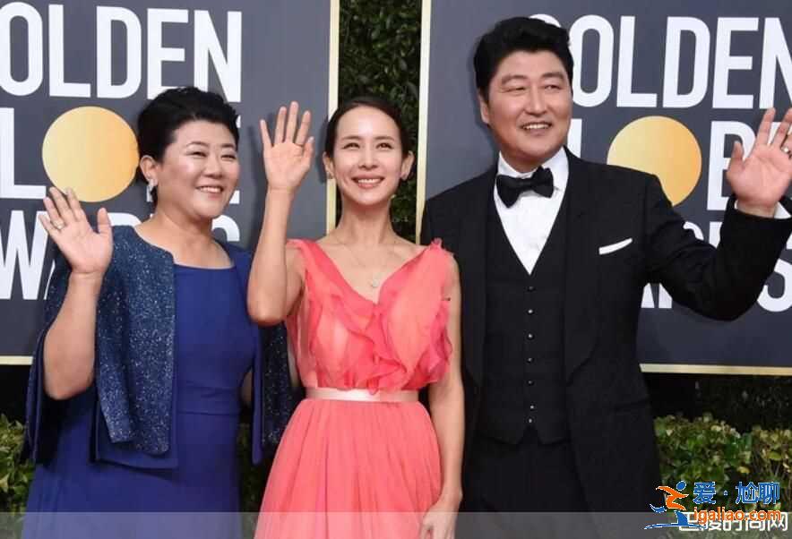 《寄生虫》在美国为何这么受欢迎？韩名导奉俊昊亲自解析？