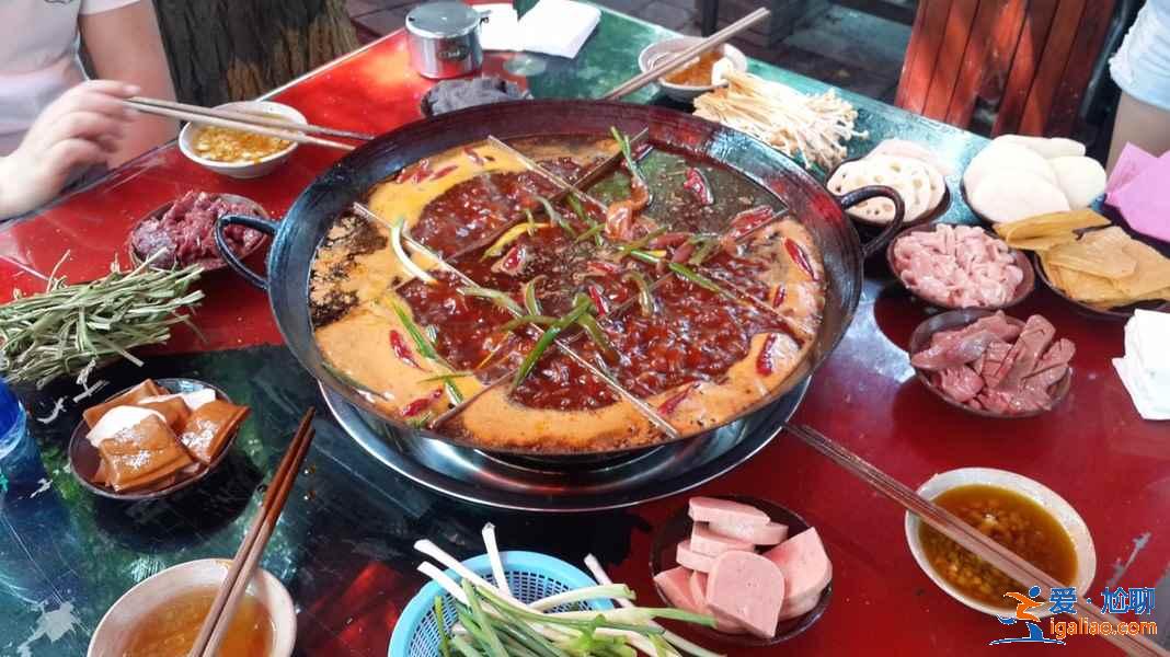 重庆网红餐厅有哪些，重庆网红餐厅大盘点？