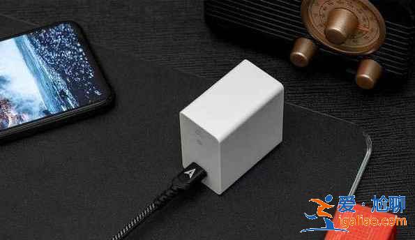 Smartisan 65W GaN快速充电器怎么样？