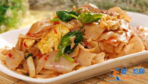 【云南旅游】云南旅游必吃美食——云南烧饵块？