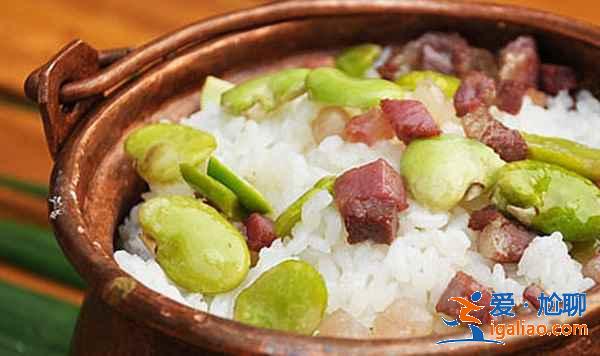 【云南旅游】云南旅游必吃美食——云南烧饵块？