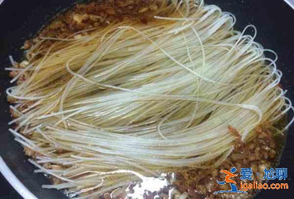 蚂蚁上树怎么做？？