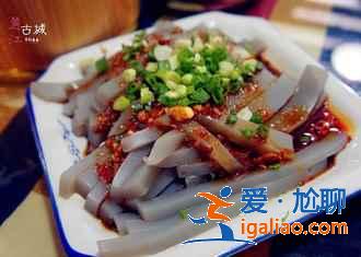 【云南旅游】云南旅游必吃美食——云南烧饵块？