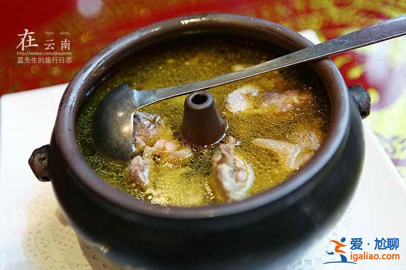 【云南旅游】云南旅游必吃美食——云南烧饵块？