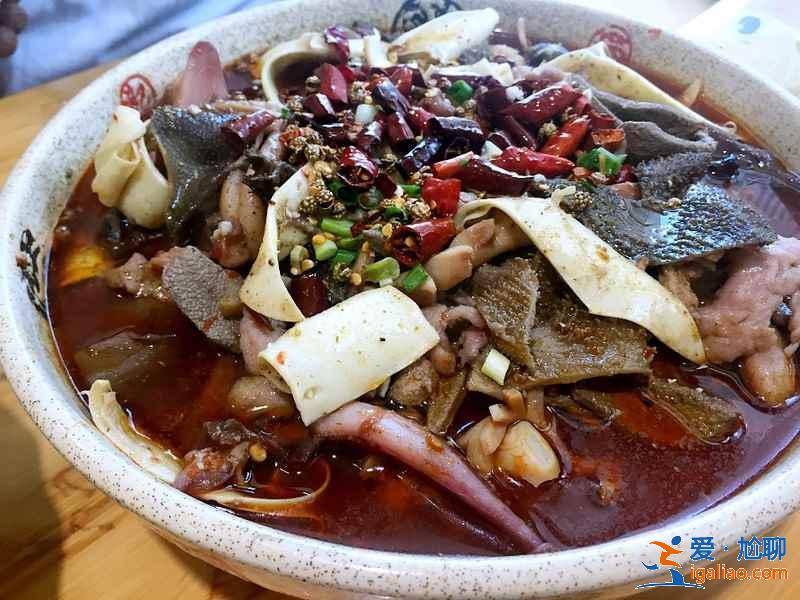 重庆特色美食推荐，去重庆吃什么，重庆特色美食小吃？