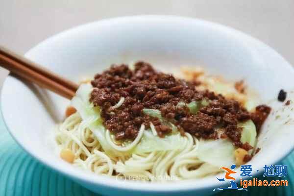 重庆特色美食推荐，去重庆吃什么，重庆特色美食小吃？