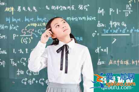 如何判断初三学生适合一对一还是辅导班？？