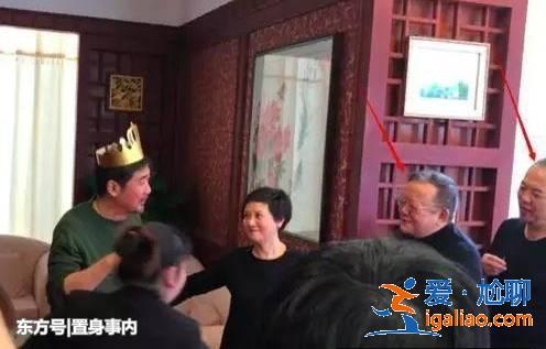 64岁张国立过生日,冯小刚和张默没来,昔日“铁三角”到齐 64岁张国立过生日,冯小刚和张默没来,昔日“铁三角”到齐