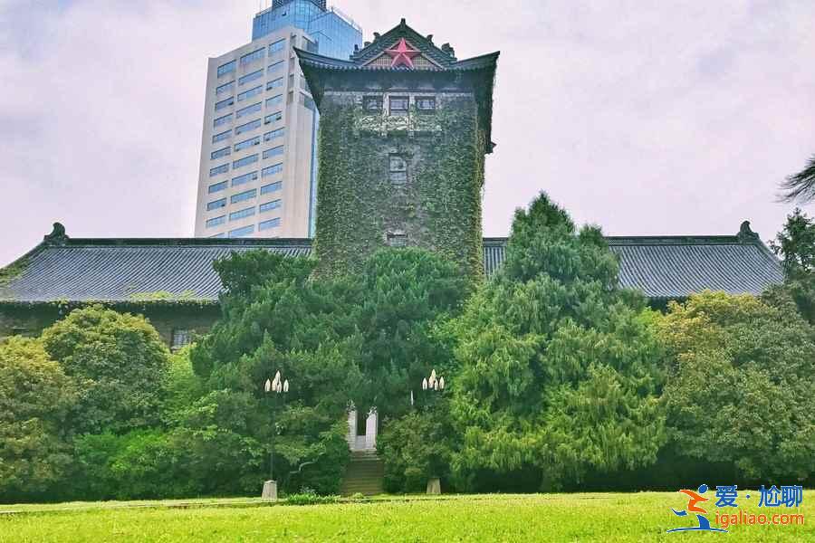 精致与韵味并重的校园，尽显南京学府风采？