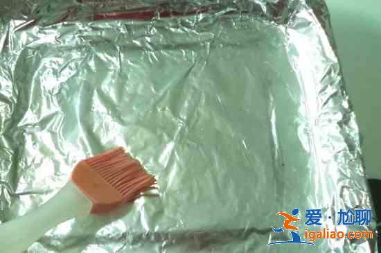 微波炉烤鸡翅的做法？