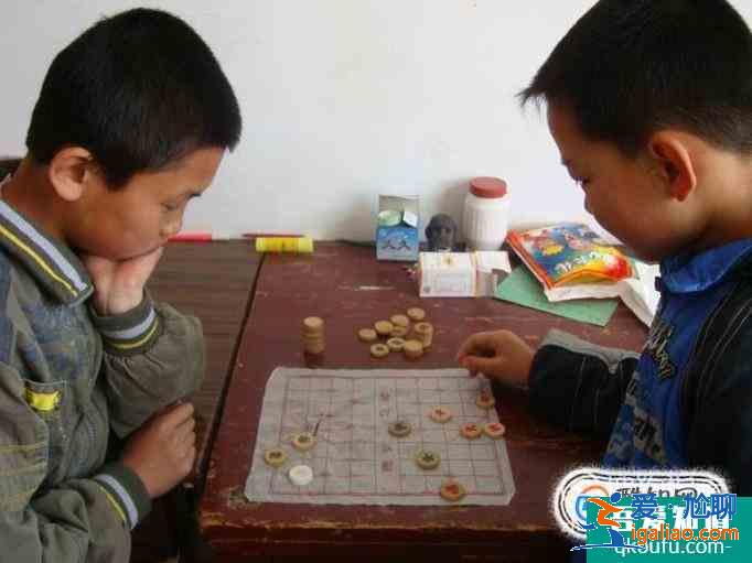 如何教孩子下象棋？